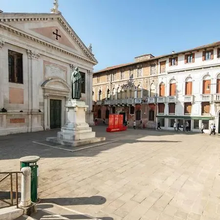 Architectural Nearby Rialto 公寓 *